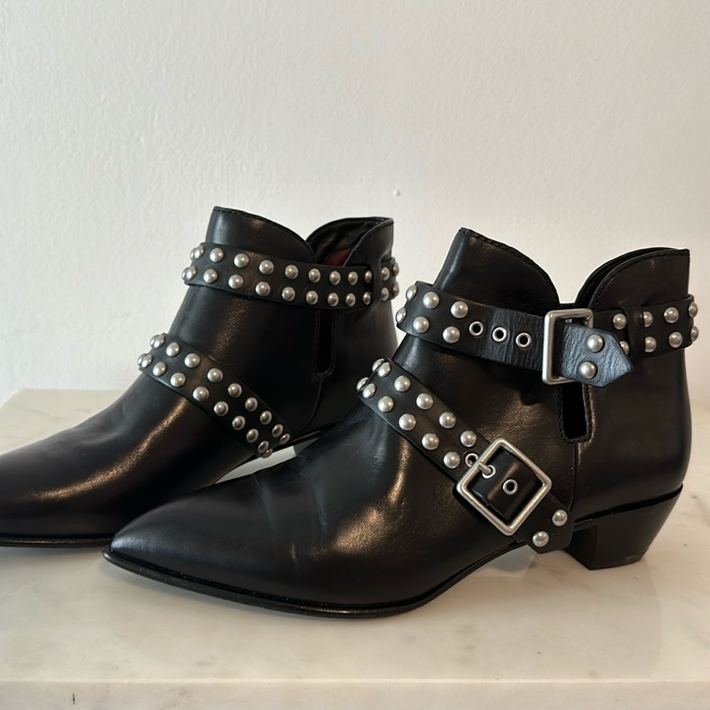 MARC by MARC JACOBS Leather Ankle Boots